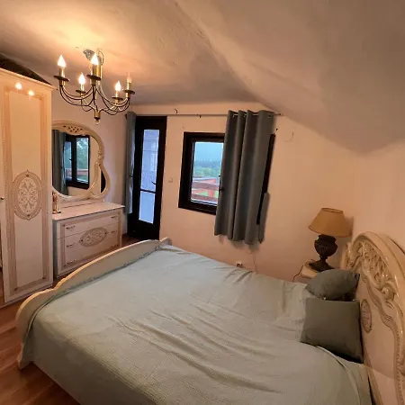 Holiday home Makarovo-depoltovice Depoltovice